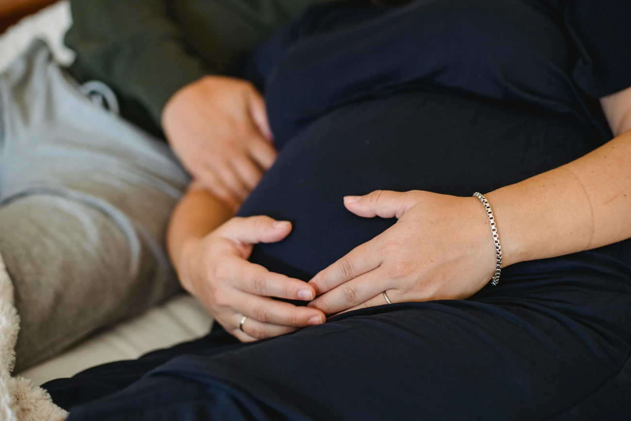 Image pour l'article Grossesse et ostéopathie : quels sont les bienfaits de cette pratique ?