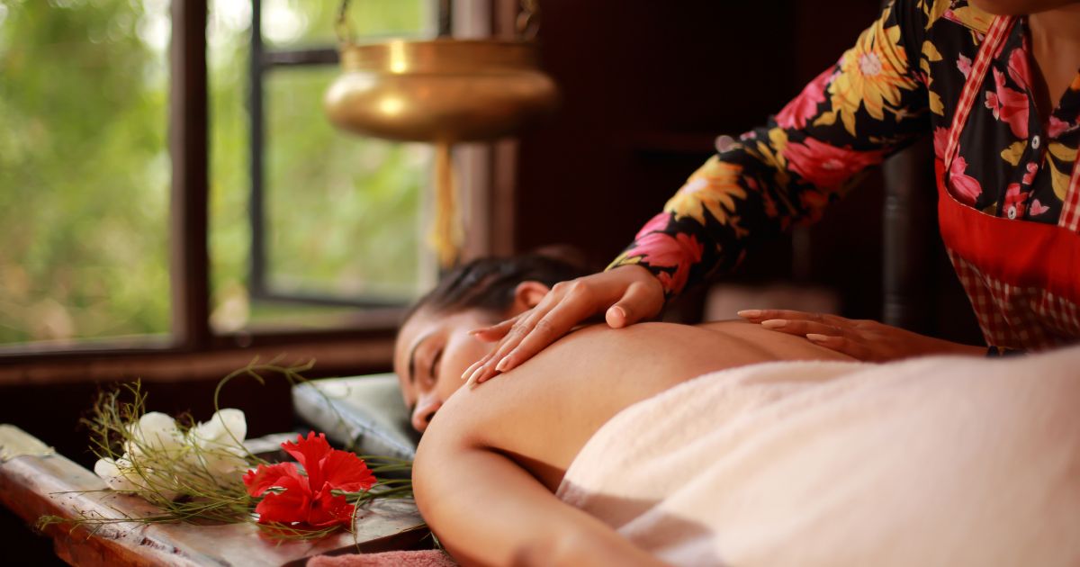 Image pour l'article Fatigue, stress, tensions ? Le massage balinais va tout relâcher !