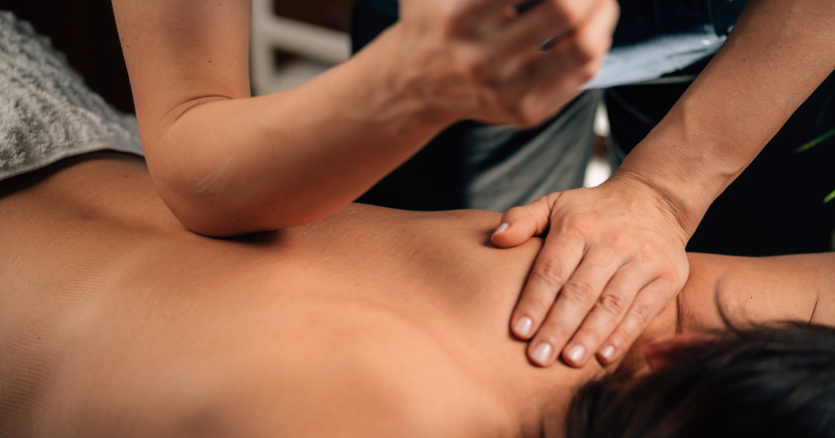 Image pour l'article Massage deep tissue : adieu contractures, bonjour légèreté