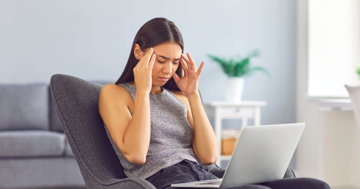 Image pour l'article Réflexologie vs Migraine : le match qui fait du bien